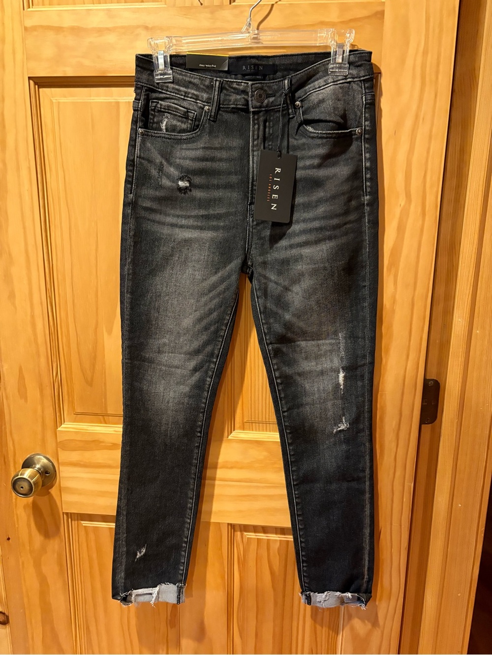 Risen women’s The Hazen Distressed Skinny Jeans size 27/5 black/grey NWT